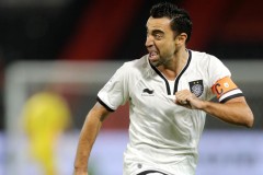 哈维在巴萨的历史地位是怎样的？粉丝表示实至名归