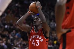 NBA颁奖典礼 西亚卡姆为今年进步最快球员