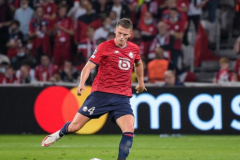 AC米兰或签下博特曼 转会费高达3500万欧元