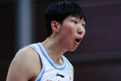 媒体人：周琦举报新疆队 800万个人所得税是否缴纳未知