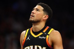 太阳新赛季训练营大名单出炉 布克领衔新增3人