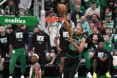 步行者和湖人是霍福德的潜在下家