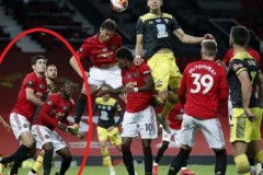 无间道？曼联遭绝平角球中马奎尔盯防队友万比萨卡