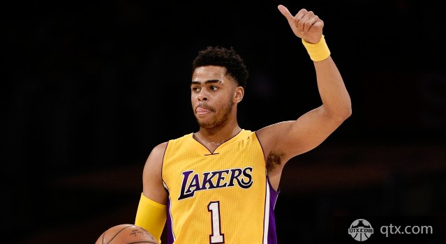 拉塞尔生涯第二年被湖人放弃