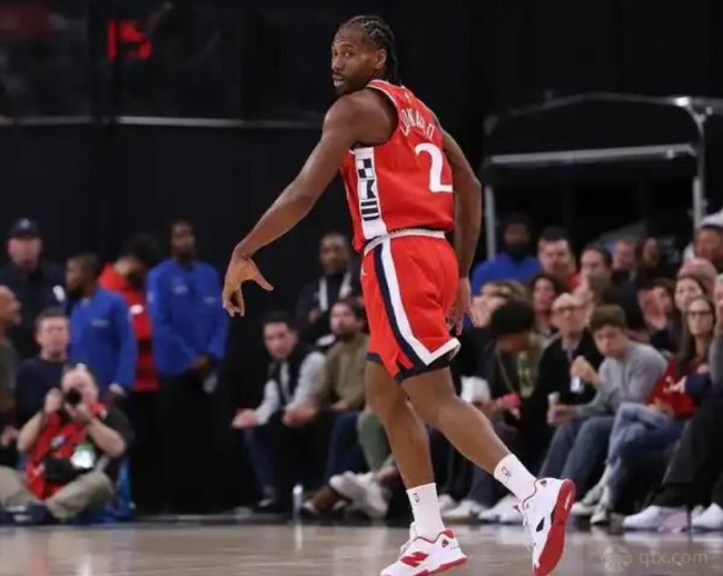 NBA常规赛快船131-105大胜老鹰