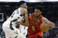 贾巴里帕克接受右肩治疗将至少缺席两周