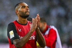 曝药厂后卫约纳坦·塔确认今夏离队 多家豪门均有意