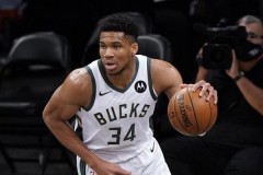 FMVP榜：字母哥稳居第一 保罗跌出前五