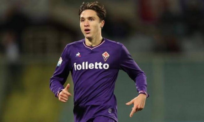 曼联加入基耶萨争夺战