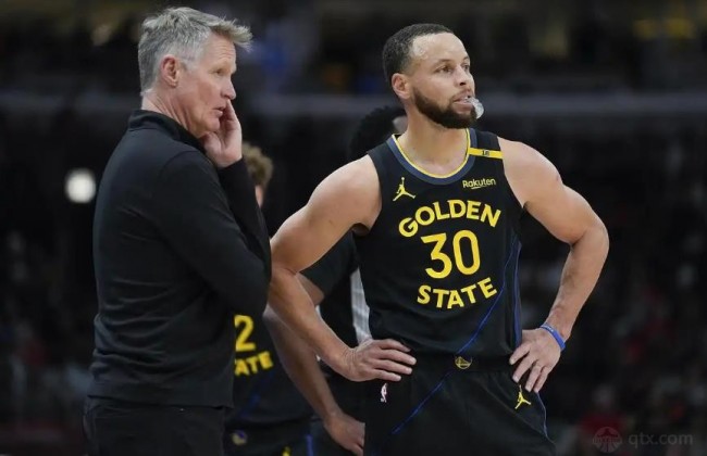 库里计划对阵鹈鹕复出