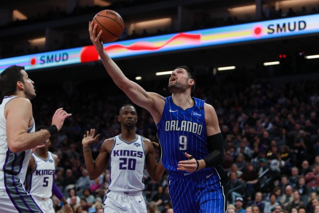 国王计划与巴恩斯续约并有意武切维奇