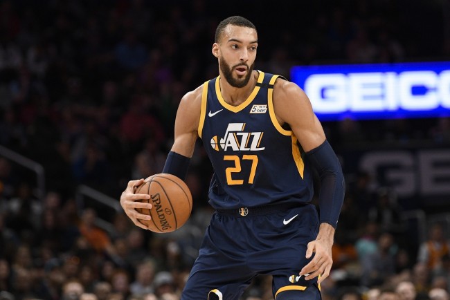 戈贝尔入选最佳防守阵容一阵将获得50万美元奖金