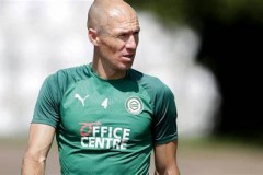 罗本告别格罗宁根 荷兰小飞侠终究还是没能飞过时间的阻隔