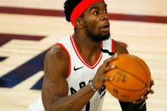 猛龙新秀特伦斯-戴维斯因涉嫌袭击事件被逮捕