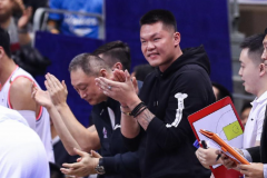 朱芳雨为什么退役那么早？朱芳雨退役时间