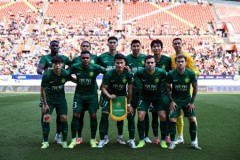 媒体人：国安应在冬季做一番革新 仅剩下足协杯