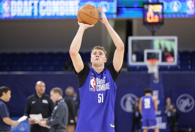 选秀绿屋首批13人名单出炉