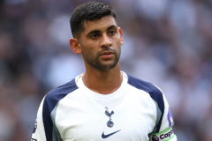 罗梅罗向热刺球迷道歉 并暗批俱乐部管理层