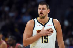 约基奇加时赛18分创历史第一纪录 单节命中率百分百