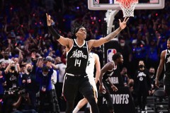 快船131-119爵士逆转比赛 曼恩大爆发砍下历史最高分