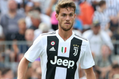 都体：尤文图斯希望将鲁加尼卖给巴萨