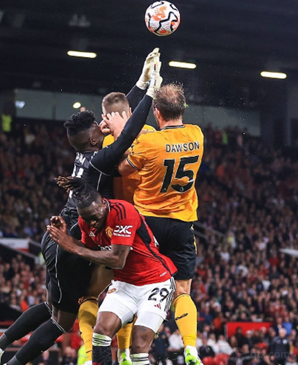 奥纳纳补时争议逃点