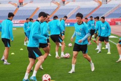 深圳新鹏城队抵达济南训练 新鹏城客战泰山