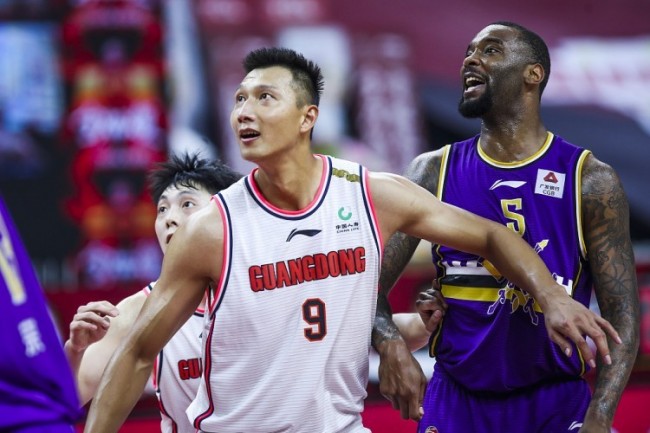 南京同曦将与外援摩尔特里签约