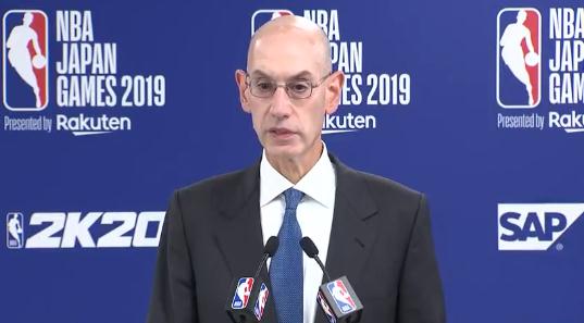 NBA总裁抵达上海