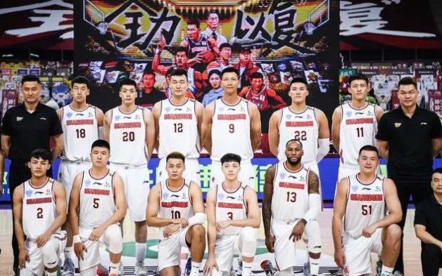 CBA广东队的队员们
