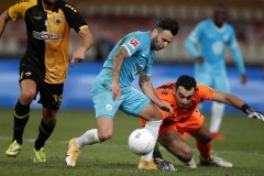 图片报：沃尔夫斯堡边锋斯特芬新冠检测阳性