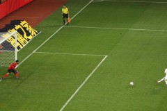 半场-中国2-0关岛 武磊点射金敬道破门