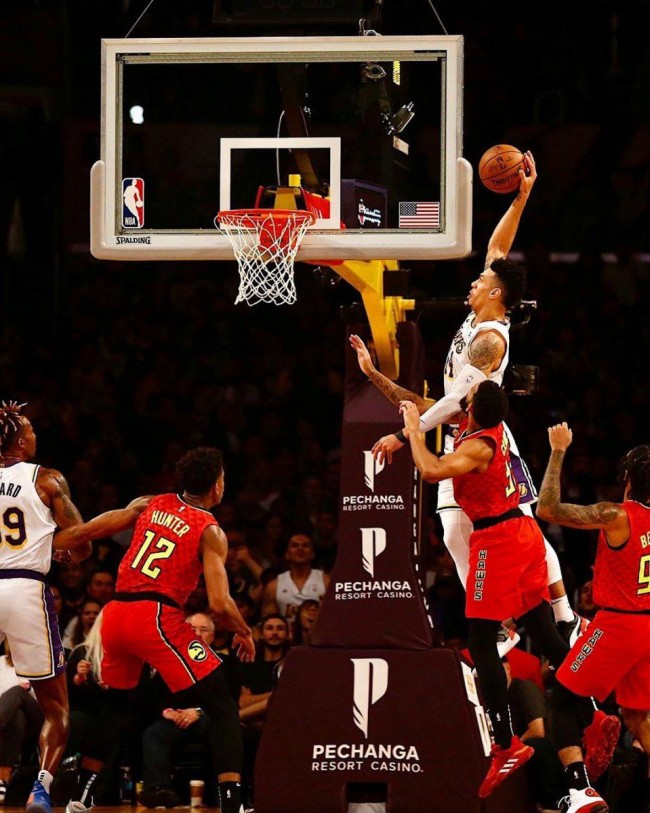 丹尼格林因扣篮被要求药检