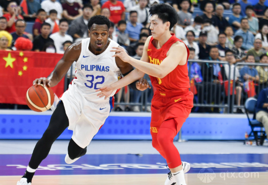 菲律宾男篮球员贾斯汀·布朗利