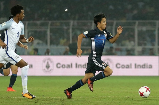 久保建英将在皇马青年队注册