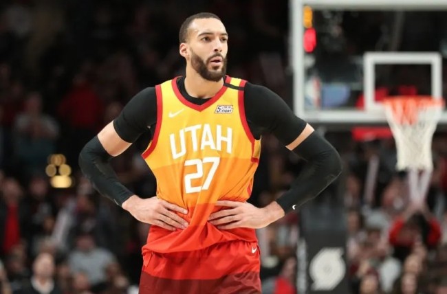 分析：开拓者是否应该交易戈贝尔？