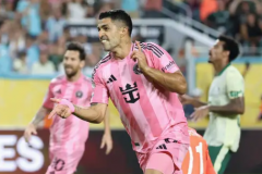 苏亚雷斯将与迈阿密续约1年 新合同将覆盖整个2026赛季