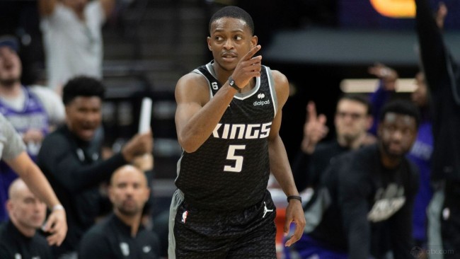 福克斯贡献历史季后赛首秀第二高得分