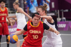 女子三人篮球小组赛：中国21-10轻取意大利