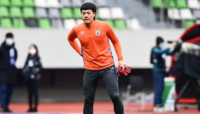 山东泰山球员王大雷