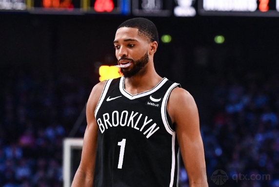 篮网球员米卡尔·布里奇斯