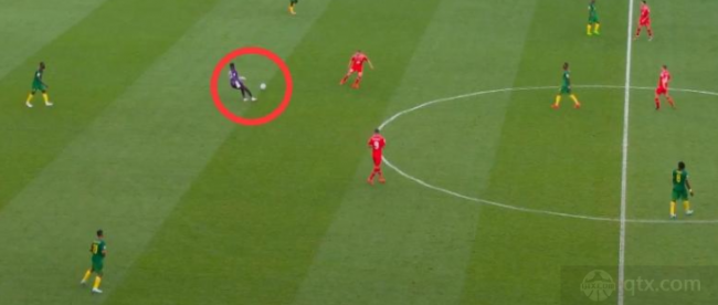 喀麦隆门将奥纳纳