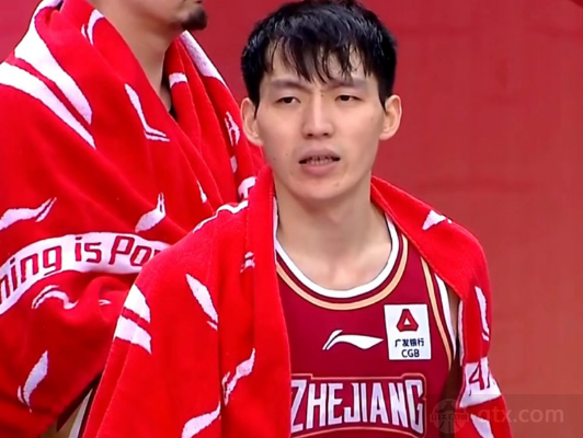 浙江男篮球员吴前