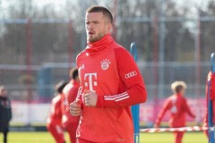 曝戴尔预计和拜仁续约1年 球员表现稳健