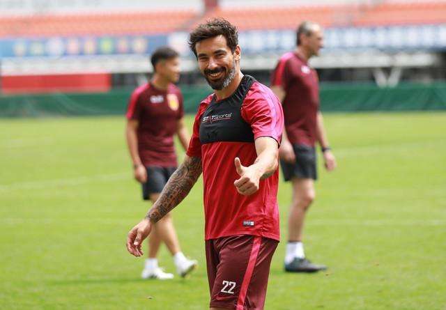 拉维齐即将退役