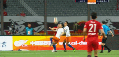 蒿俊闵疑似手球