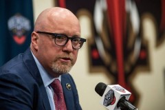 因指责裁判不公   鹈鹕队副总裁大卫-格里芬被罚五万美金