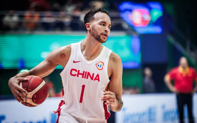 李凯尔退出中国男篮是真的吗