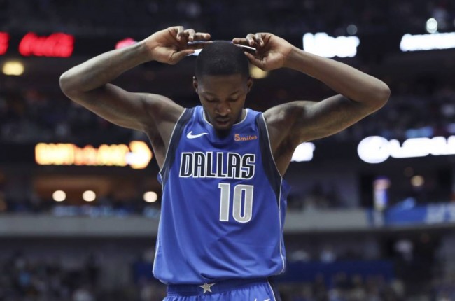 芬尼史密斯与独行侠续约三年