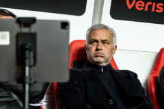 曝穆里尼奥在本菲卡未来存疑 或被阿莫林取代